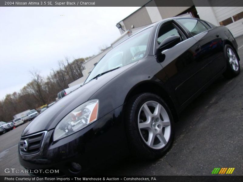 Super Black / Charcoal 2004 Nissan Altima 3.5 SE