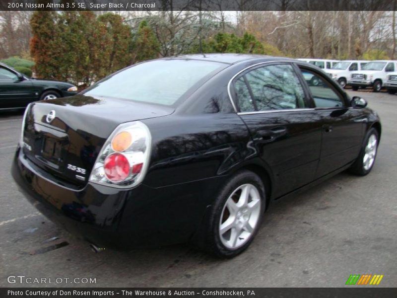 Super Black / Charcoal 2004 Nissan Altima 3.5 SE