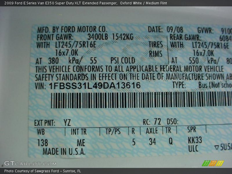 Oxford White / Medium Flint 2009 Ford E Series Van E350 Super Duty XLT Extended Passenger