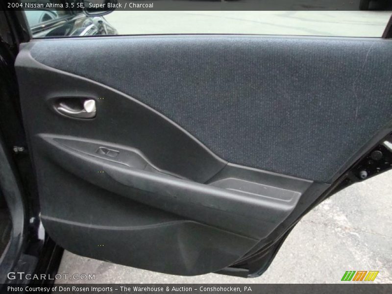 Super Black / Charcoal 2004 Nissan Altima 3.5 SE
