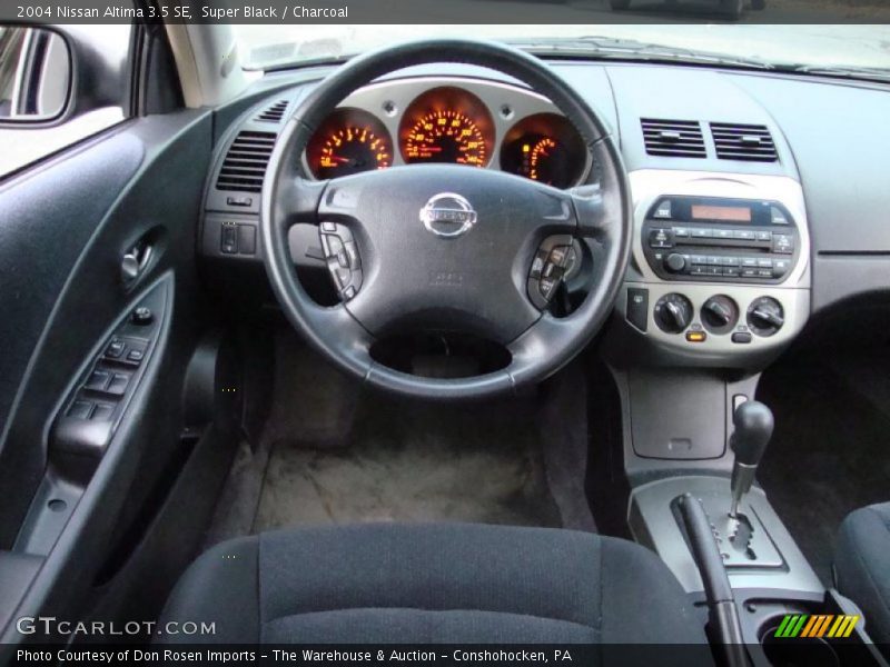 Super Black / Charcoal 2004 Nissan Altima 3.5 SE