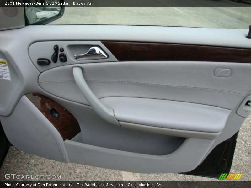 Black / Ash 2001 Mercedes-Benz C 320 Sedan