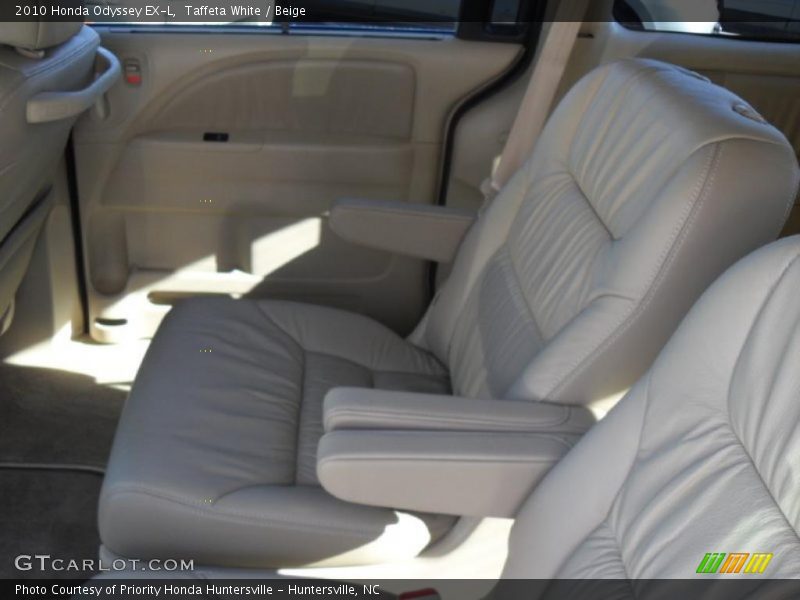 Taffeta White / Beige 2010 Honda Odyssey EX-L