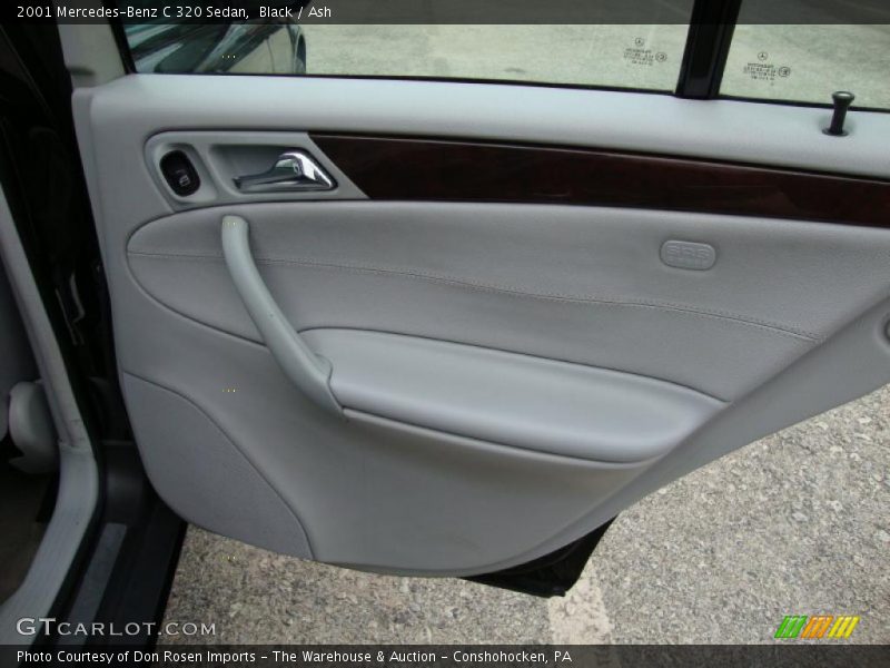 Black / Ash 2001 Mercedes-Benz C 320 Sedan