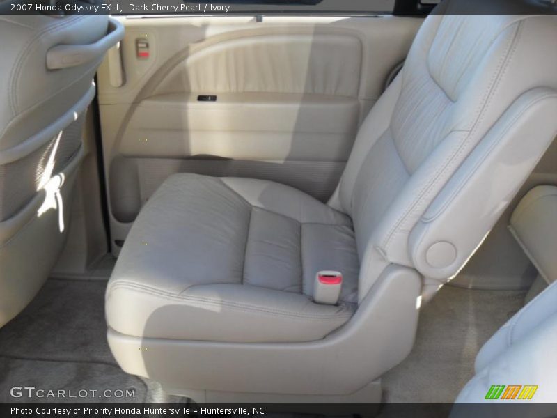 Dark Cherry Pearl / Ivory 2007 Honda Odyssey EX-L