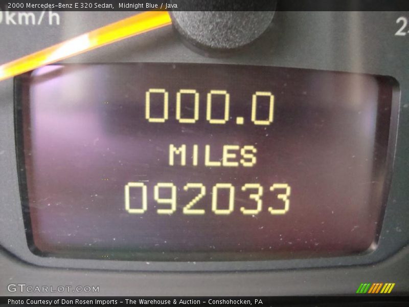 Midnight Blue / Java 2000 Mercedes-Benz E 320 Sedan