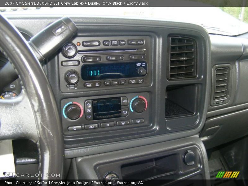 Controls of 2007 Sierra 3500HD SLT Crew Cab 4x4 Dually