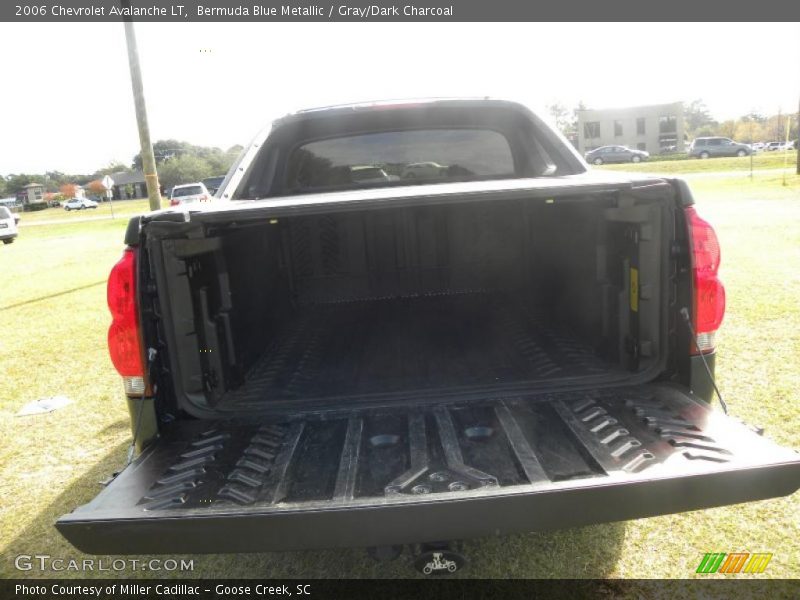 Bermuda Blue Metallic / Gray/Dark Charcoal 2006 Chevrolet Avalanche LT