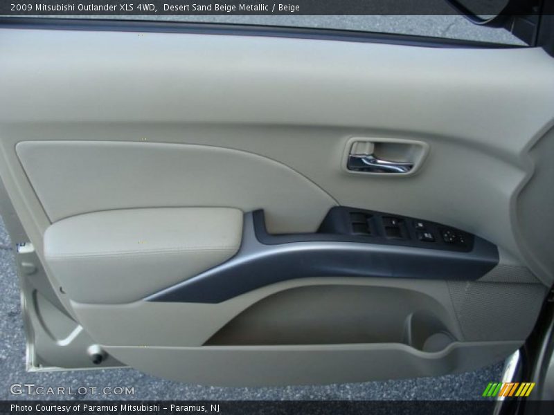 Desert Sand Beige Metallic / Beige 2009 Mitsubishi Outlander XLS 4WD