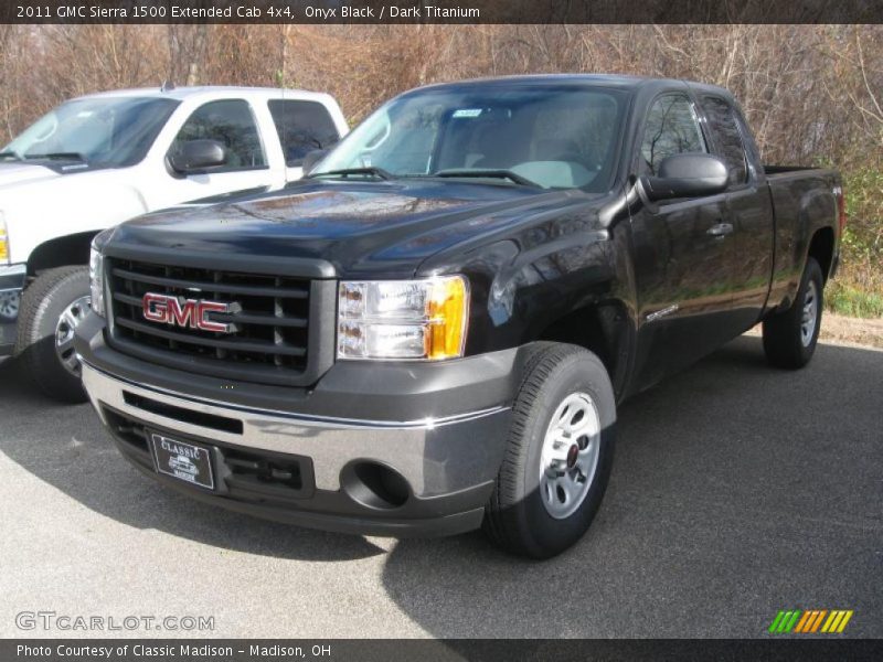 Onyx Black / Dark Titanium 2011 GMC Sierra 1500 Extended Cab 4x4