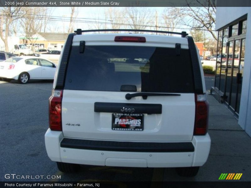 Stone White / Medium Slate Gray 2006 Jeep Commander 4x4