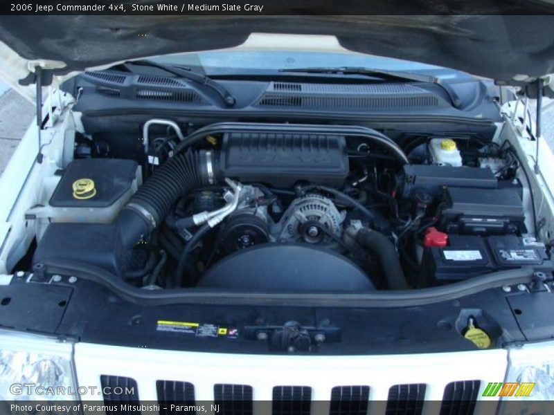 Stone White / Medium Slate Gray 2006 Jeep Commander 4x4