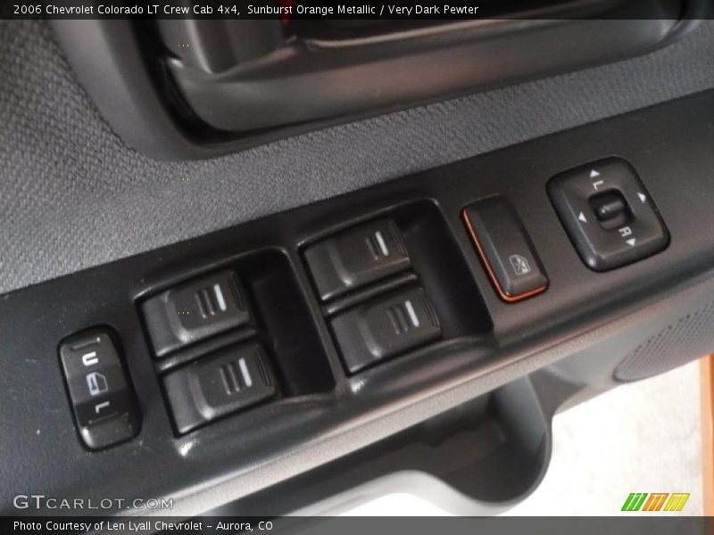 Controls of 2006 Colorado LT Crew Cab 4x4