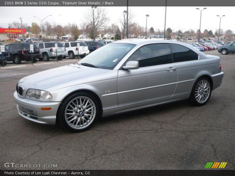 Front 3/4 View of 2003 3 Series 330i Coupe