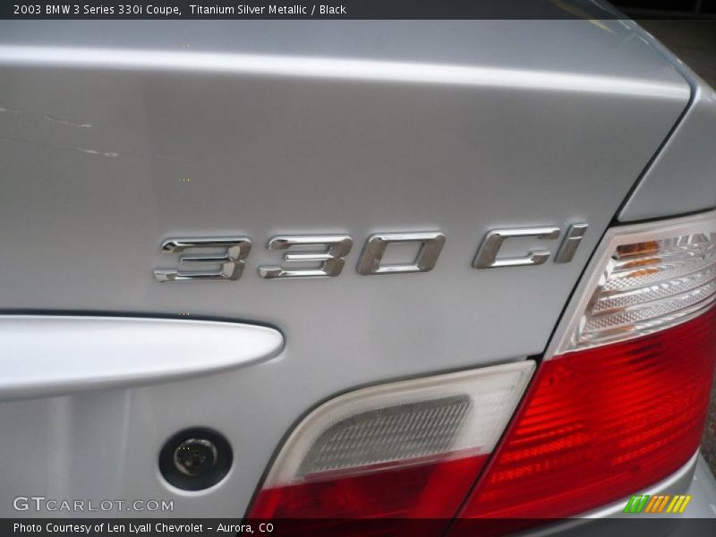  2003 3 Series 330i Coupe Logo