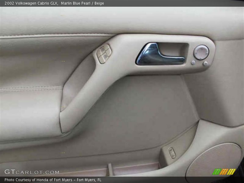 Marlin Blue Pearl / Beige 2002 Volkswagen Cabrio GLX