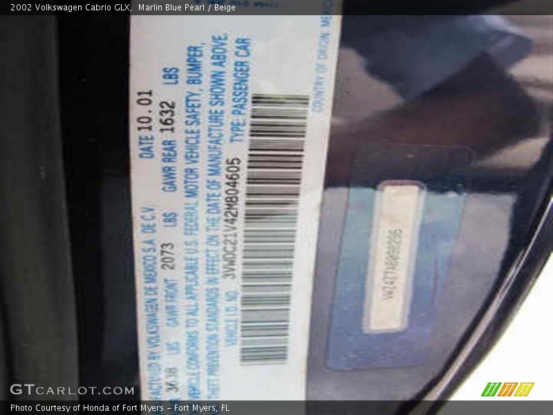 Marlin Blue Pearl / Beige 2002 Volkswagen Cabrio GLX