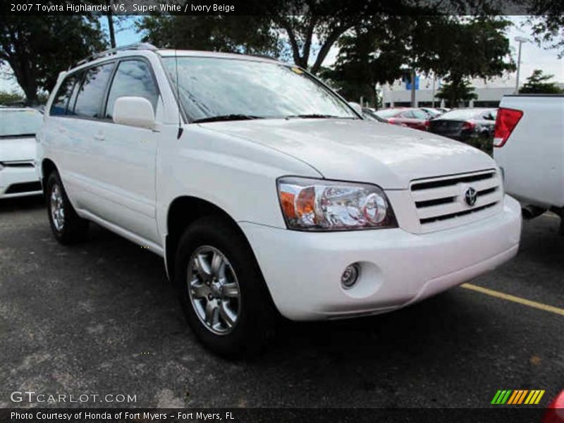 Super White / Ivory Beige 2007 Toyota Highlander V6
