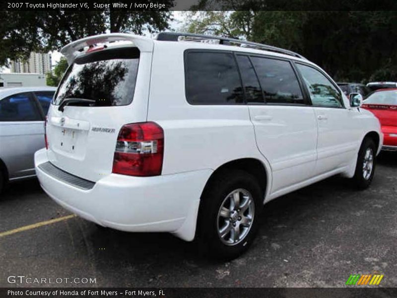 Super White / Ivory Beige 2007 Toyota Highlander V6