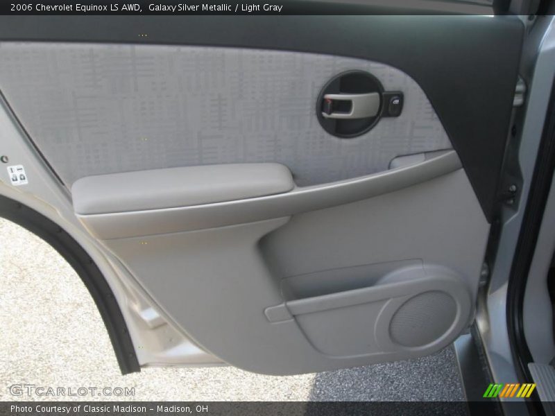 Galaxy Silver Metallic / Light Gray 2006 Chevrolet Equinox LS AWD