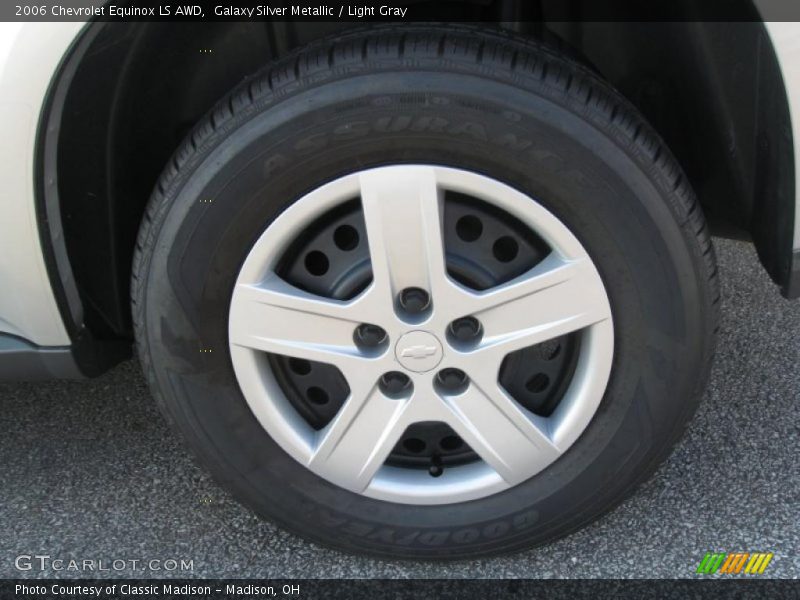 Galaxy Silver Metallic / Light Gray 2006 Chevrolet Equinox LS AWD