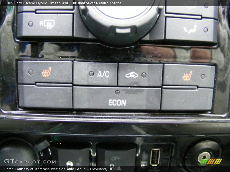 Controls of 2009 Escape Hybrid Limited 4WD