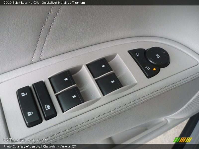 Quicksilver Metallic / Titanium 2010 Buick Lucerne CXL