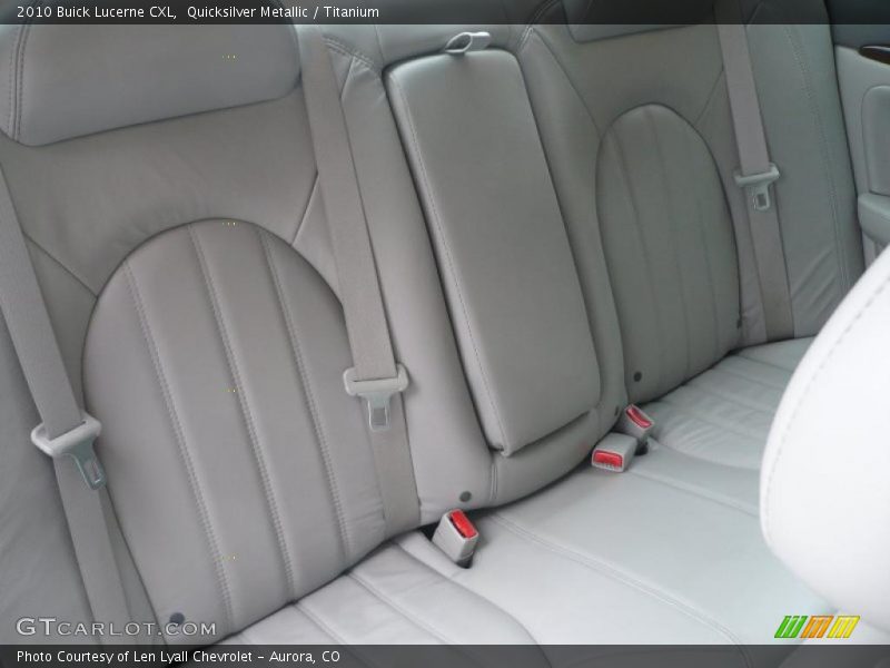 Quicksilver Metallic / Titanium 2010 Buick Lucerne CXL