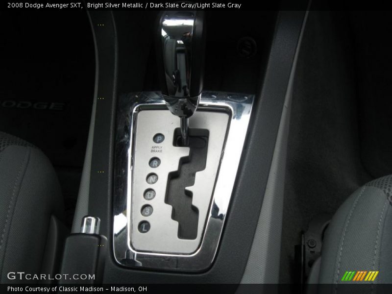 Bright Silver Metallic / Dark Slate Gray/Light Slate Gray 2008 Dodge Avenger SXT