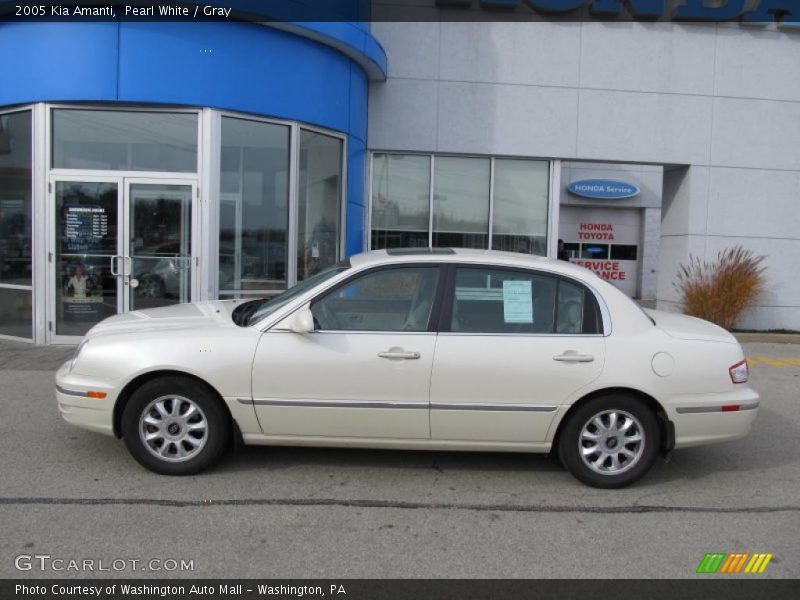Pearl White / Gray 2005 Kia Amanti