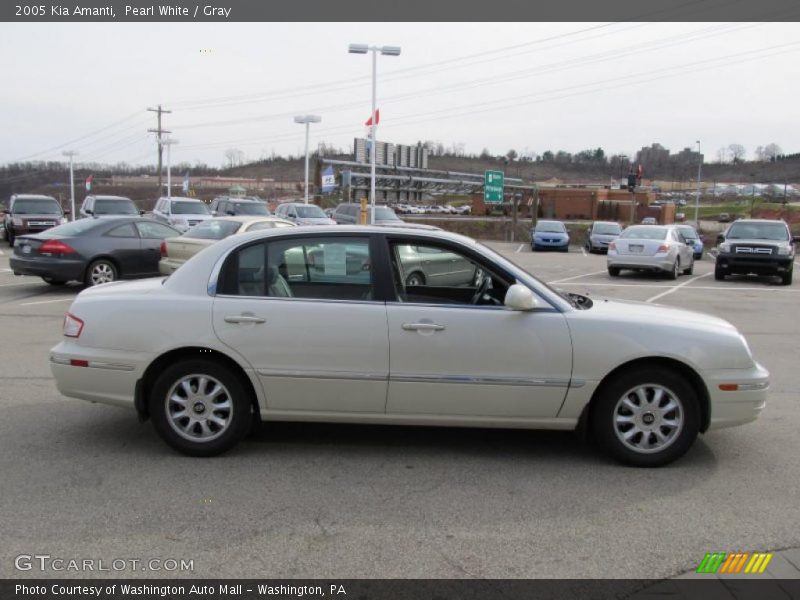 Pearl White / Gray 2005 Kia Amanti