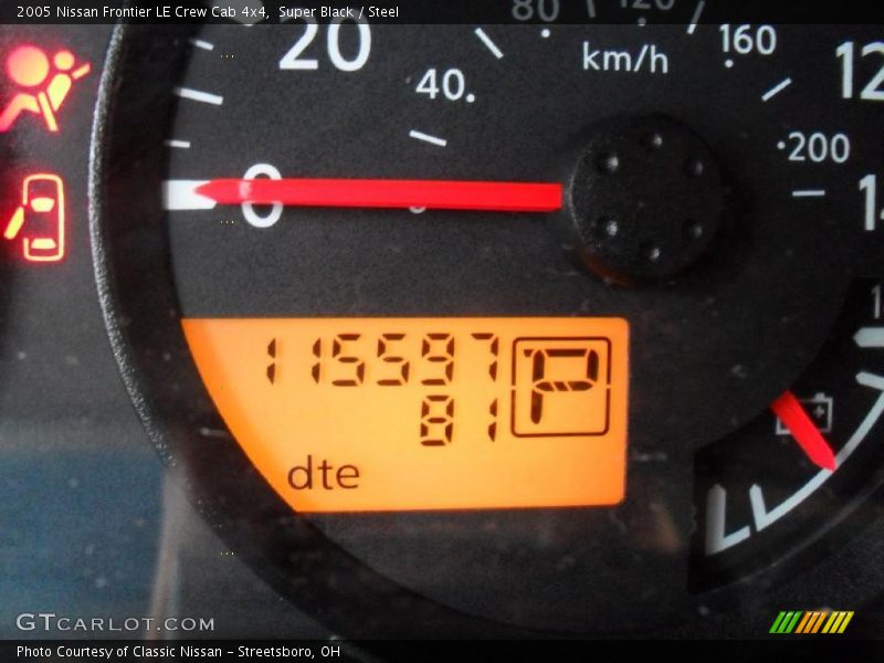 Super Black / Steel 2005 Nissan Frontier LE Crew Cab 4x4