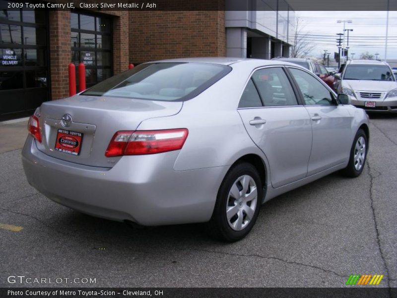 Classic Silver Metallic / Ash 2009 Toyota Camry LE