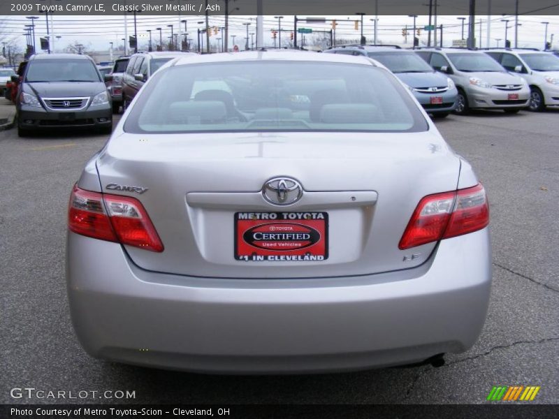 Classic Silver Metallic / Ash 2009 Toyota Camry LE