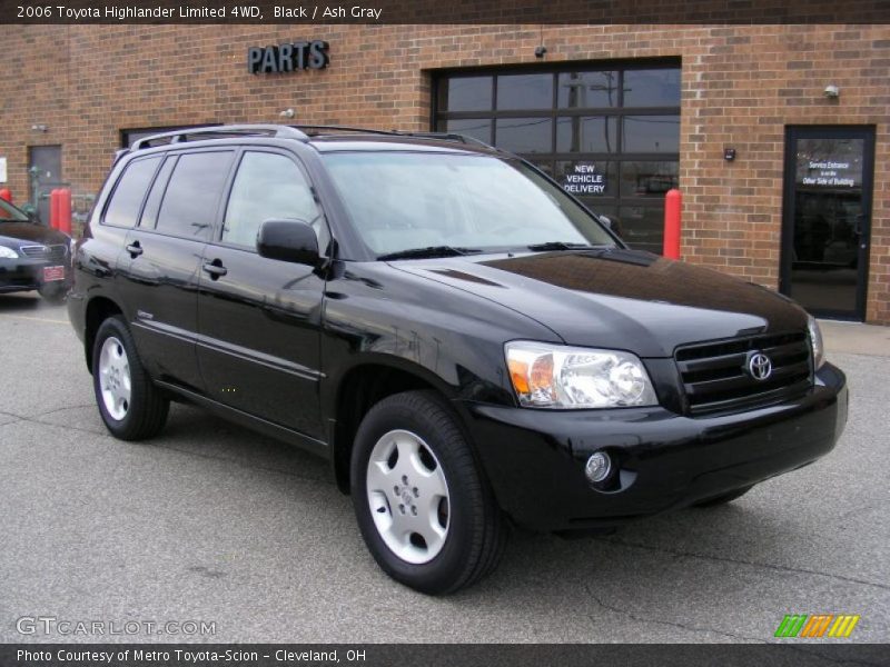 Black / Ash Gray 2006 Toyota Highlander Limited 4WD