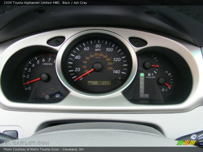 Black / Ash Gray 2006 Toyota Highlander Limited 4WD