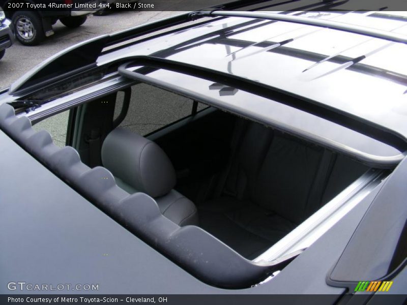 Sunroof of 2007 4Runner Limited 4x4