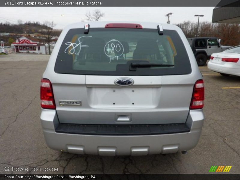 Ingot Silver Metallic / Stone 2011 Ford Escape XLS 4x4