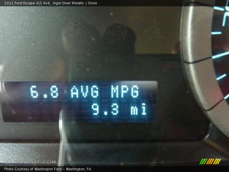 Ingot Silver Metallic / Stone 2011 Ford Escape XLS 4x4