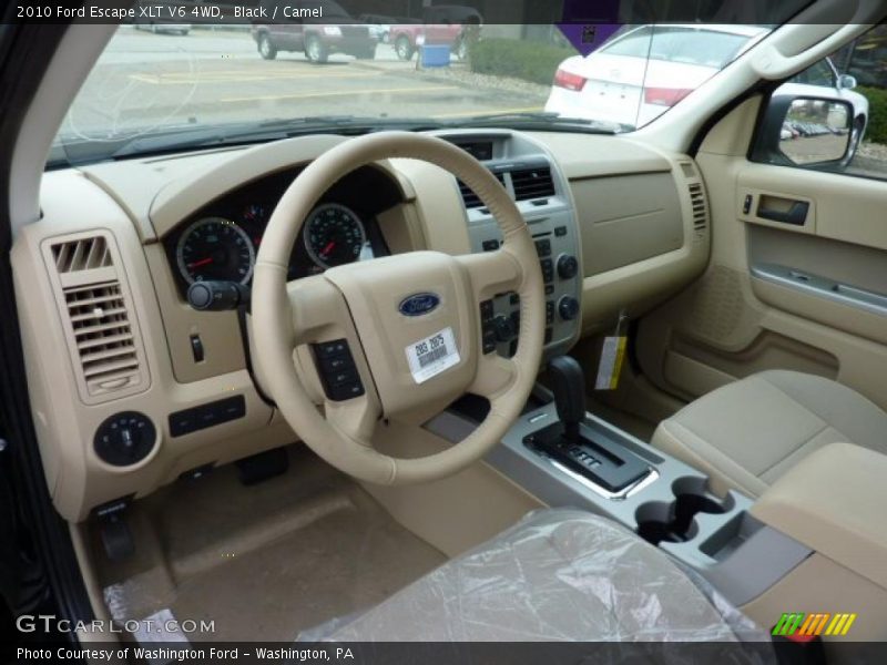 Black / Camel 2010 Ford Escape XLT V6 4WD