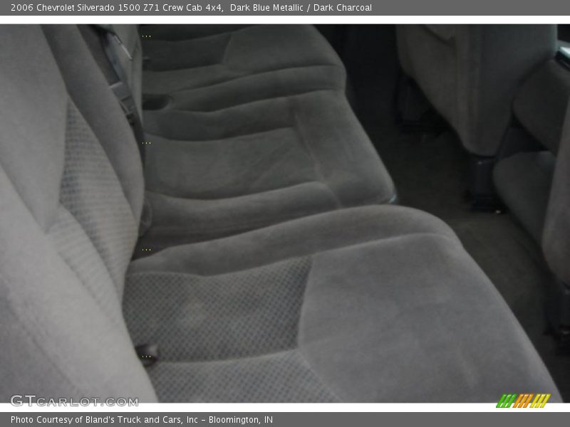 Dark Blue Metallic / Dark Charcoal 2006 Chevrolet Silverado 1500 Z71 Crew Cab 4x4