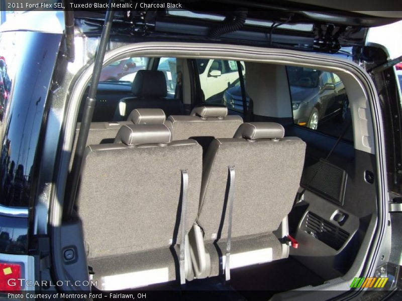 Tuxedo Black Metallic / Charcoal Black 2011 Ford Flex SEL