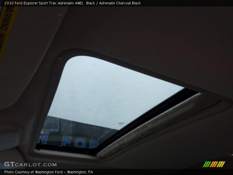 Sunroof of 2010 Explorer Sport Trac Adrenalin AWD