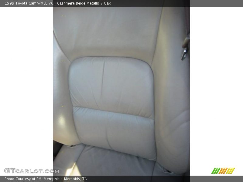 Cashmere Beige Metallic / Oak 1999 Toyota Camry XLE V6