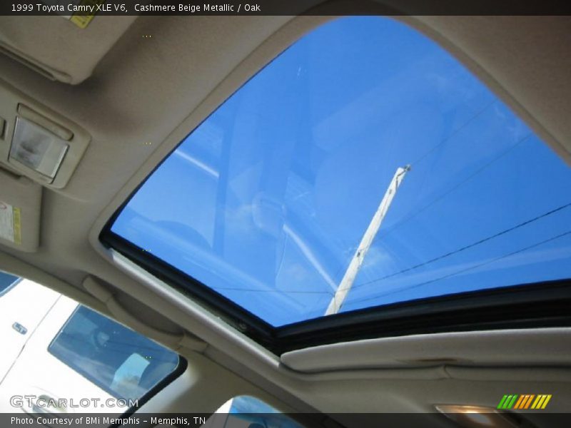 Cashmere Beige Metallic / Oak 1999 Toyota Camry XLE V6
