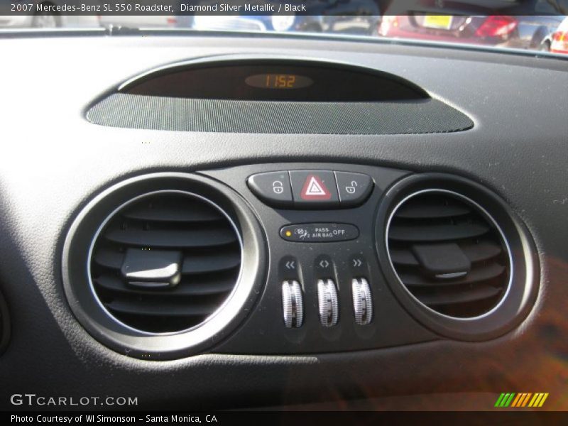 Diamond Silver Metallic / Black 2007 Mercedes-Benz SL 550 Roadster