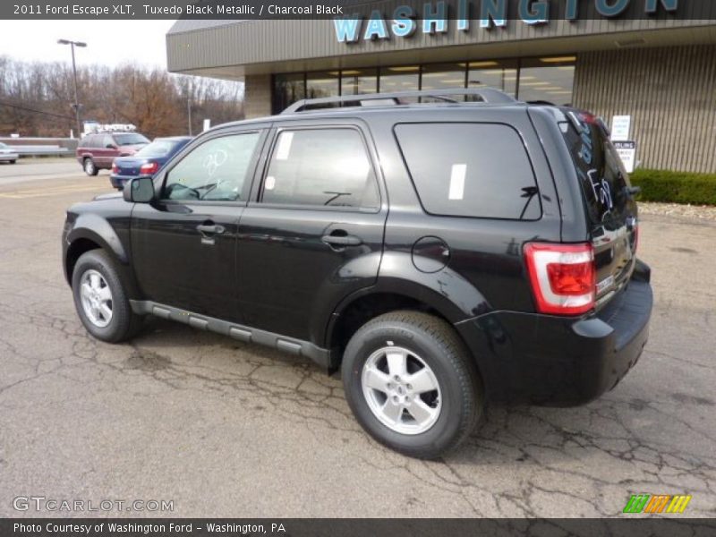 Tuxedo Black Metallic / Charcoal Black 2011 Ford Escape XLT