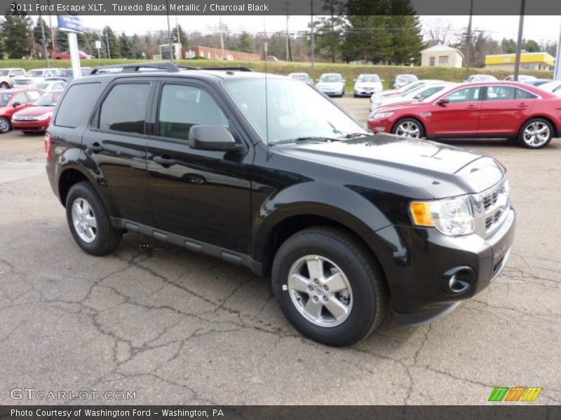 Tuxedo Black Metallic / Charcoal Black 2011 Ford Escape XLT