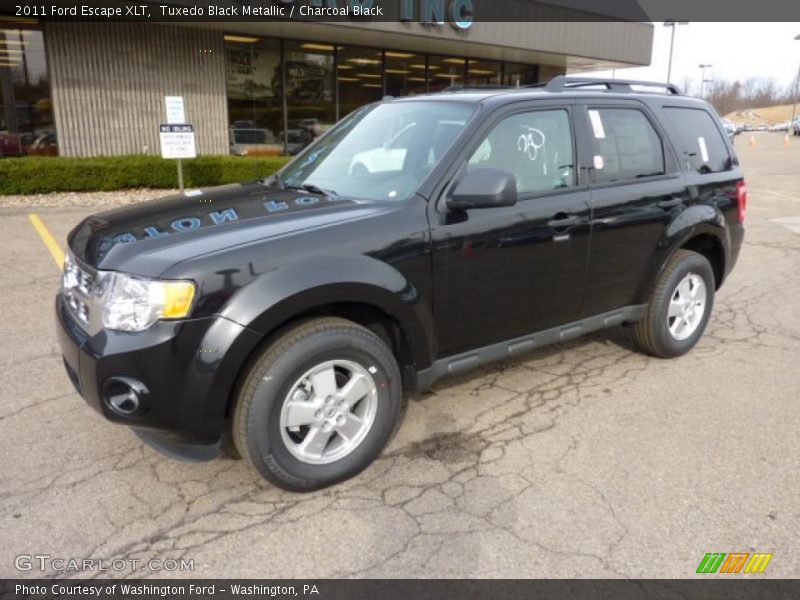 Tuxedo Black Metallic / Charcoal Black 2011 Ford Escape XLT