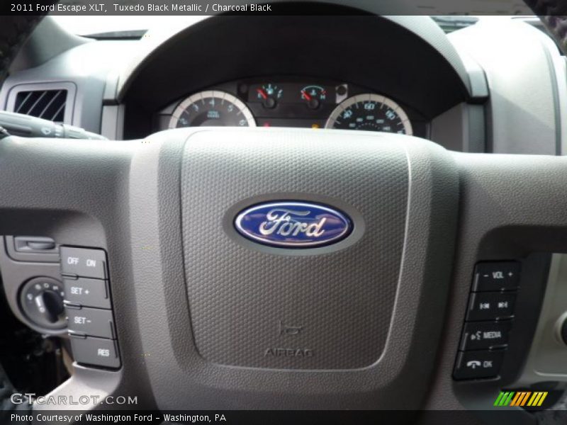 Tuxedo Black Metallic / Charcoal Black 2011 Ford Escape XLT